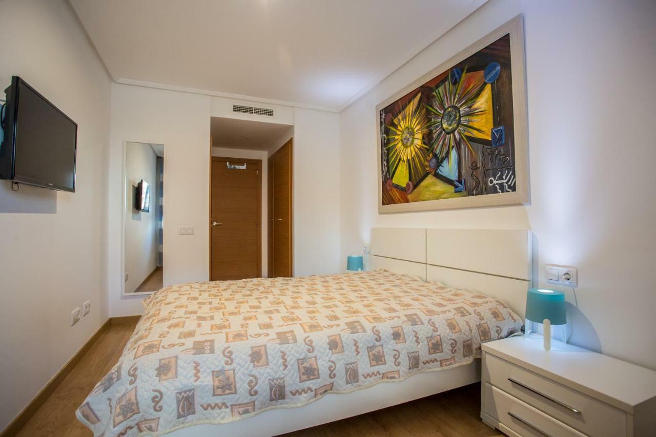 Apartment On The Beach,Pool,Wifi,Garage,บาเลนเซีย ภายนอก รูปภาพ