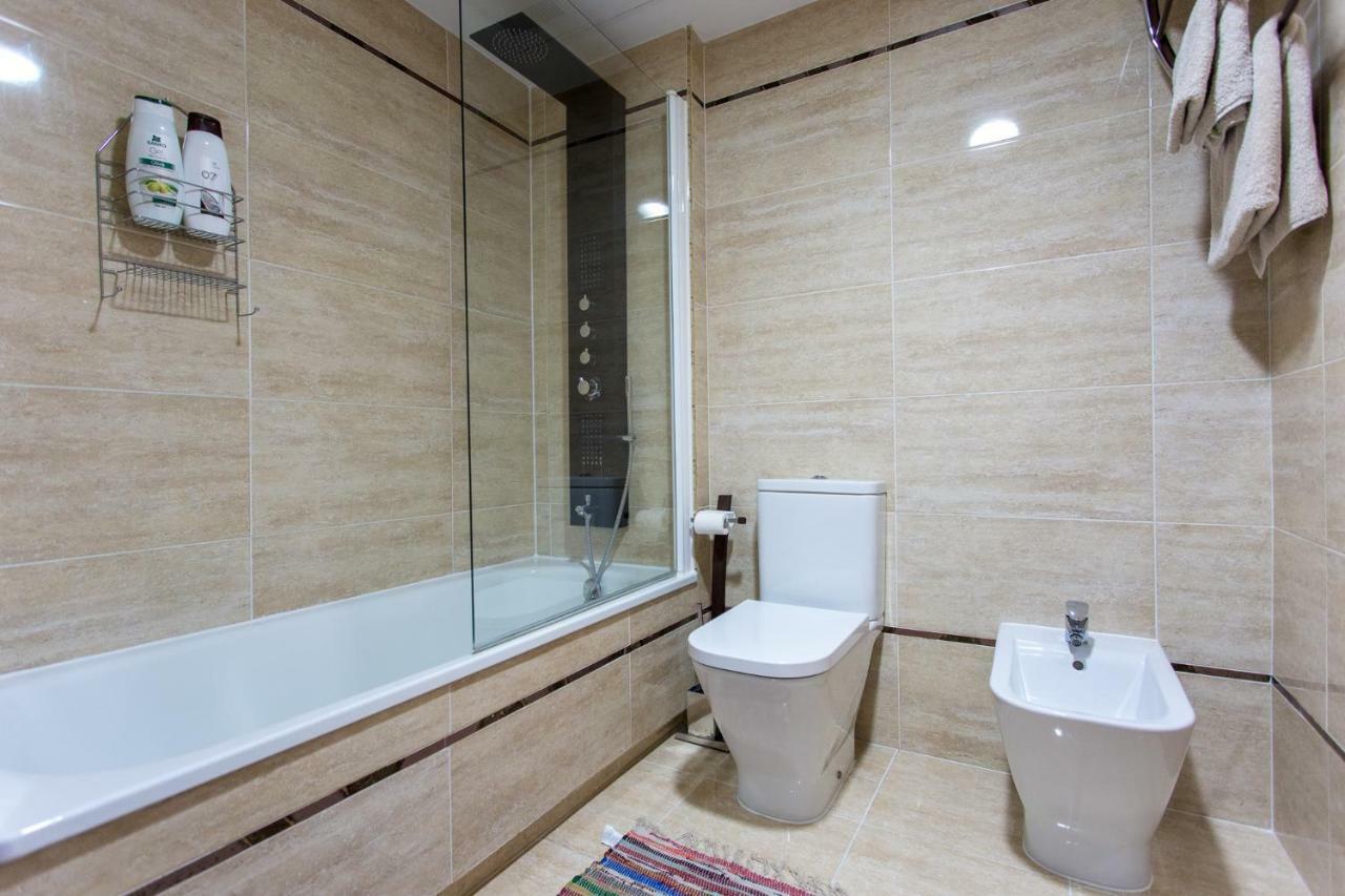 Apartment On The Beach,Pool,Wifi,Garage,บาเลนเซีย ภายนอก รูปภาพ