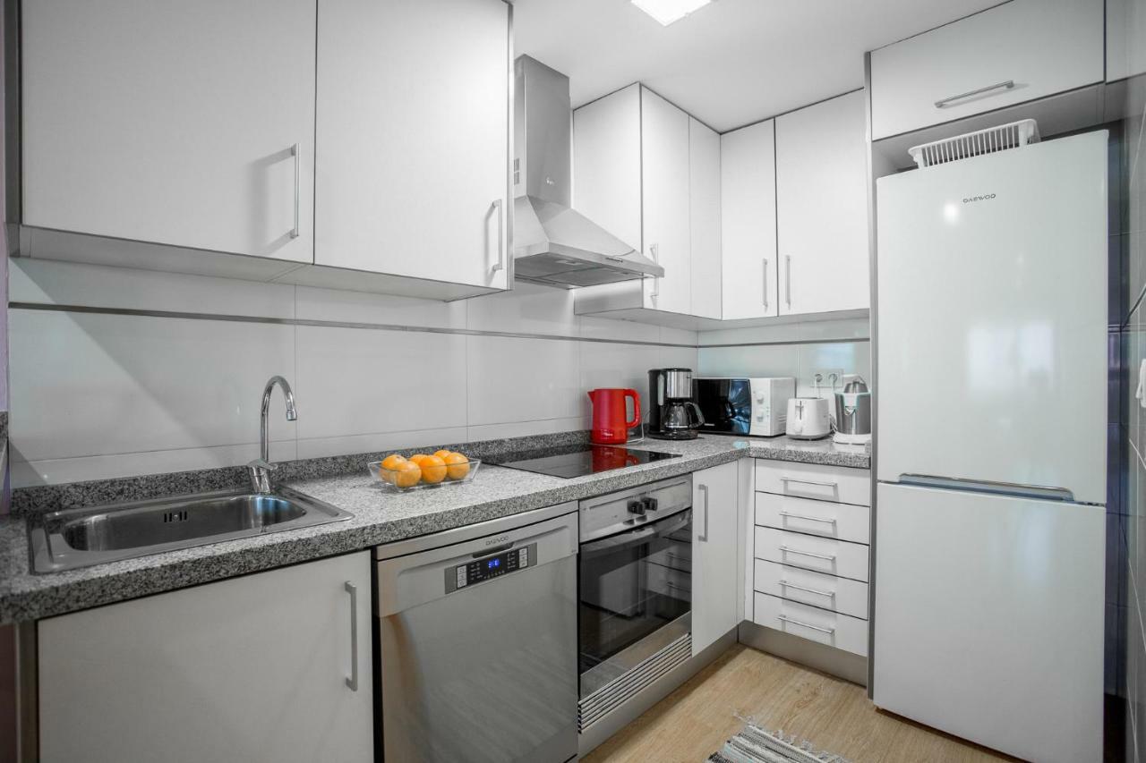 Apartment On The Beach,Pool,Wifi,Garage,บาเลนเซีย ภายนอก รูปภาพ